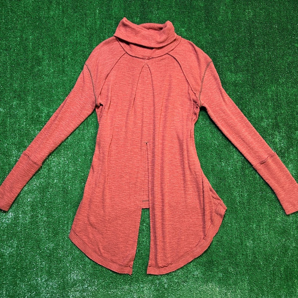 We The Free Free People High Low Split Hem Turtleneck Top Rust Orange Small